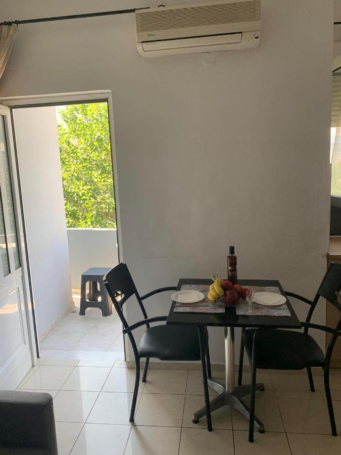 Apartment Nova Marine 1 *